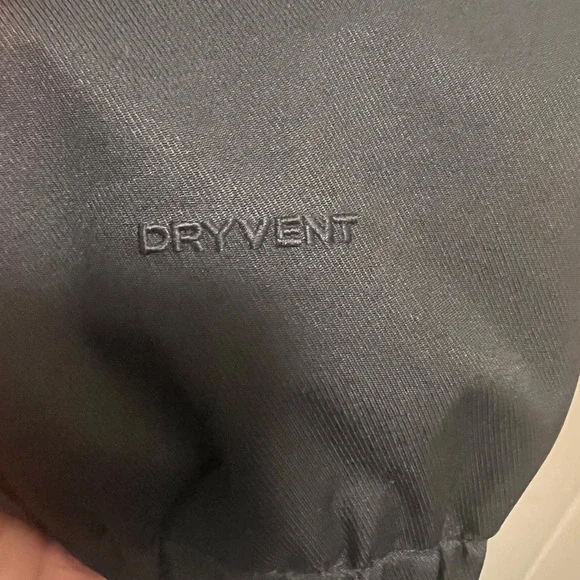 The North Face Kids Black jacket Size 10/12 - Picture 4 of 5